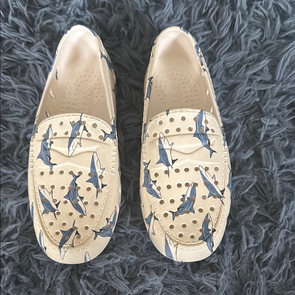 Kids Shark Print “Floafers”